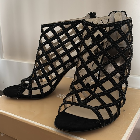 Michael Kors Black Yvonne Bootie - Picture 4 of 5